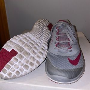 Grey and Purple Nike sneakers - Size 8.5